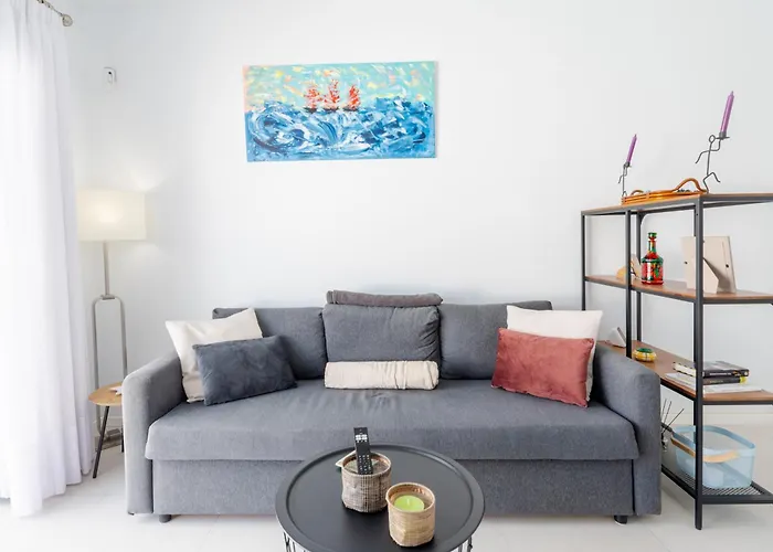 Willa Lolalo House *